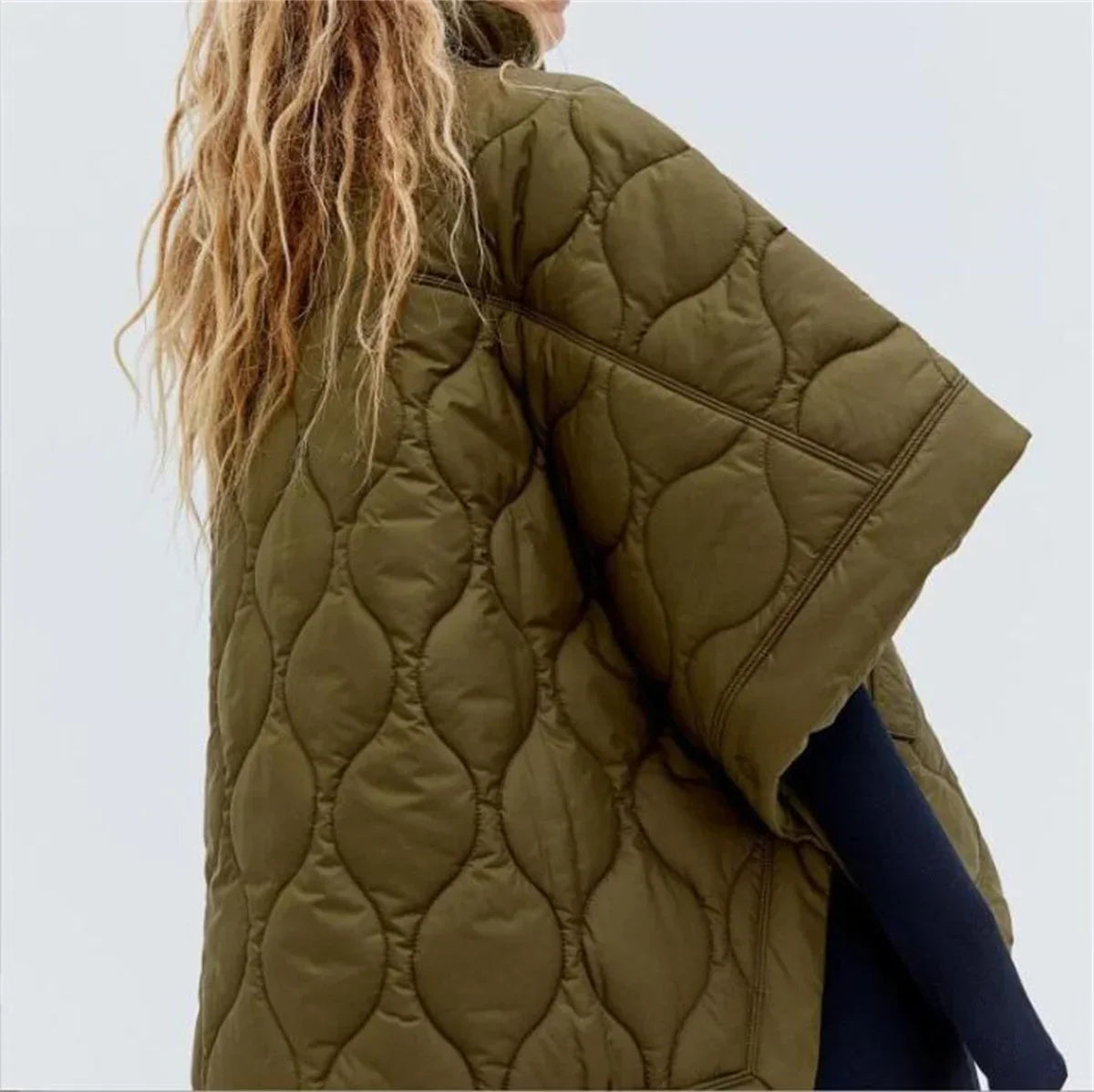 Aethera | Women's Army Green Quilted Parka Jacket with Zipper and Stand Collar β Short-Sleeve Winter Coat