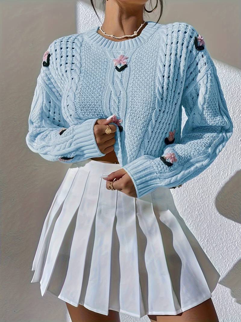 Lina - Cute knitted sweater with floral embroidery