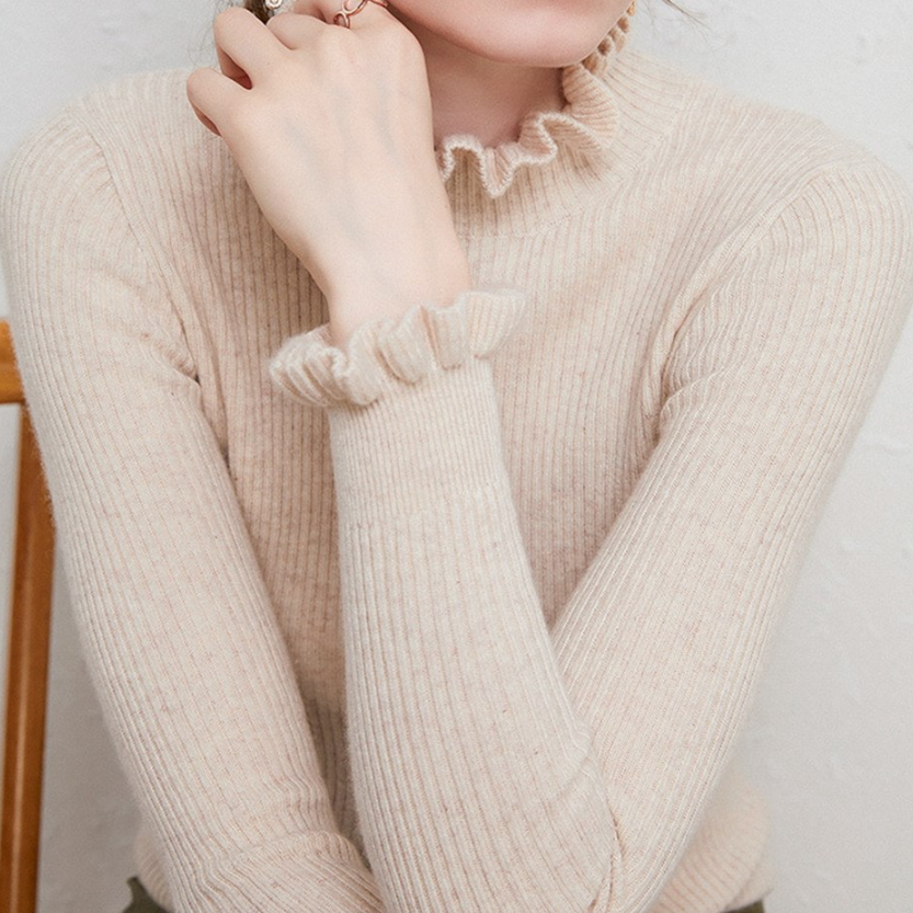 RuffleChic | Women's Ruffle Sweater with High Collar – Elegant Fit for Every Occasion