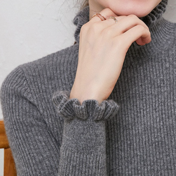 RuffleChic | Women's Ruffle Sweater with High Collar – Elegant Fit for Every Occasion