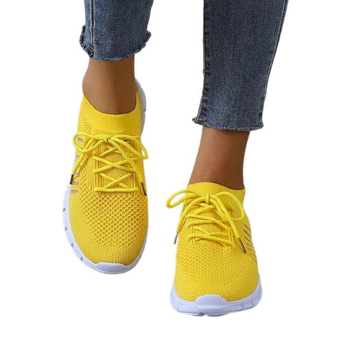Crescent - Lightweight Breathable Sports Shoes